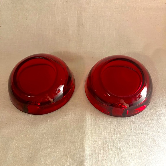 Vintage Viking Glass Round Deco Ashtrays - Picture 2 of 5